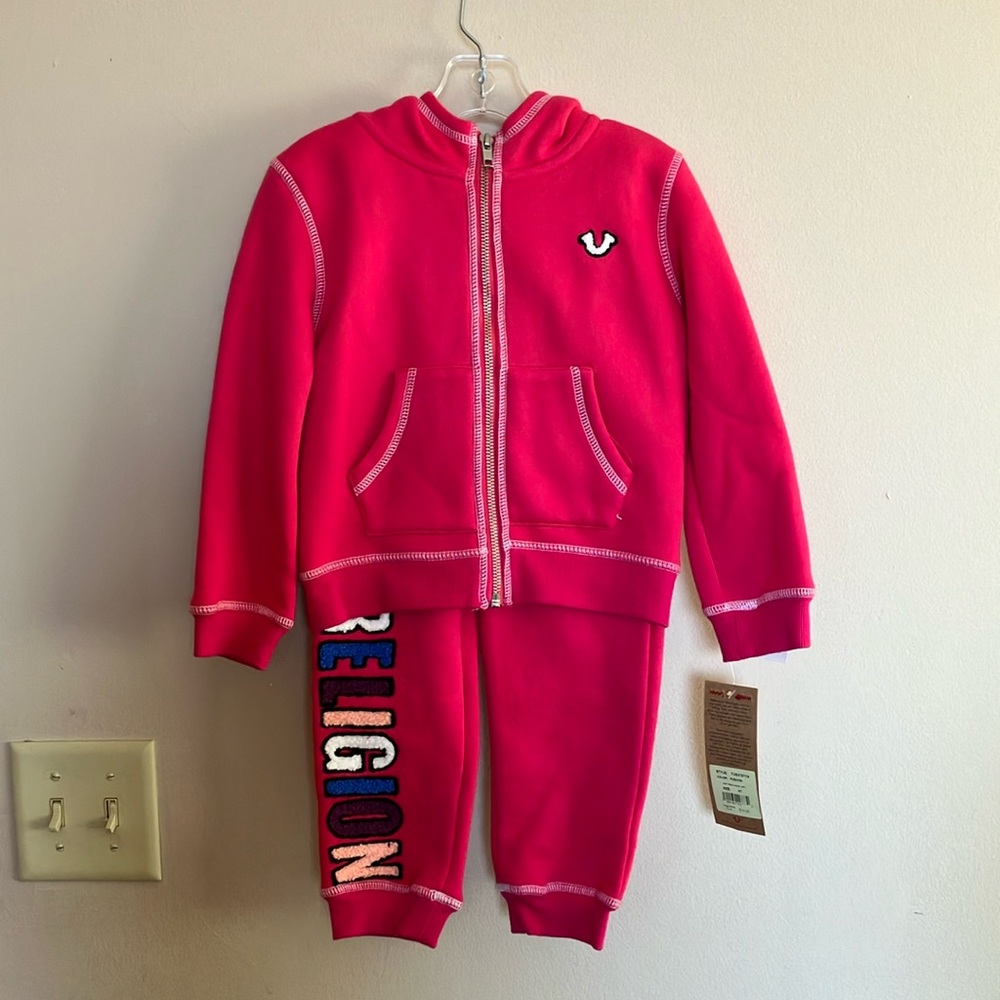 New True Religion 2-Piece Jogger Hoodie Set - Size 4T Fuchsia
